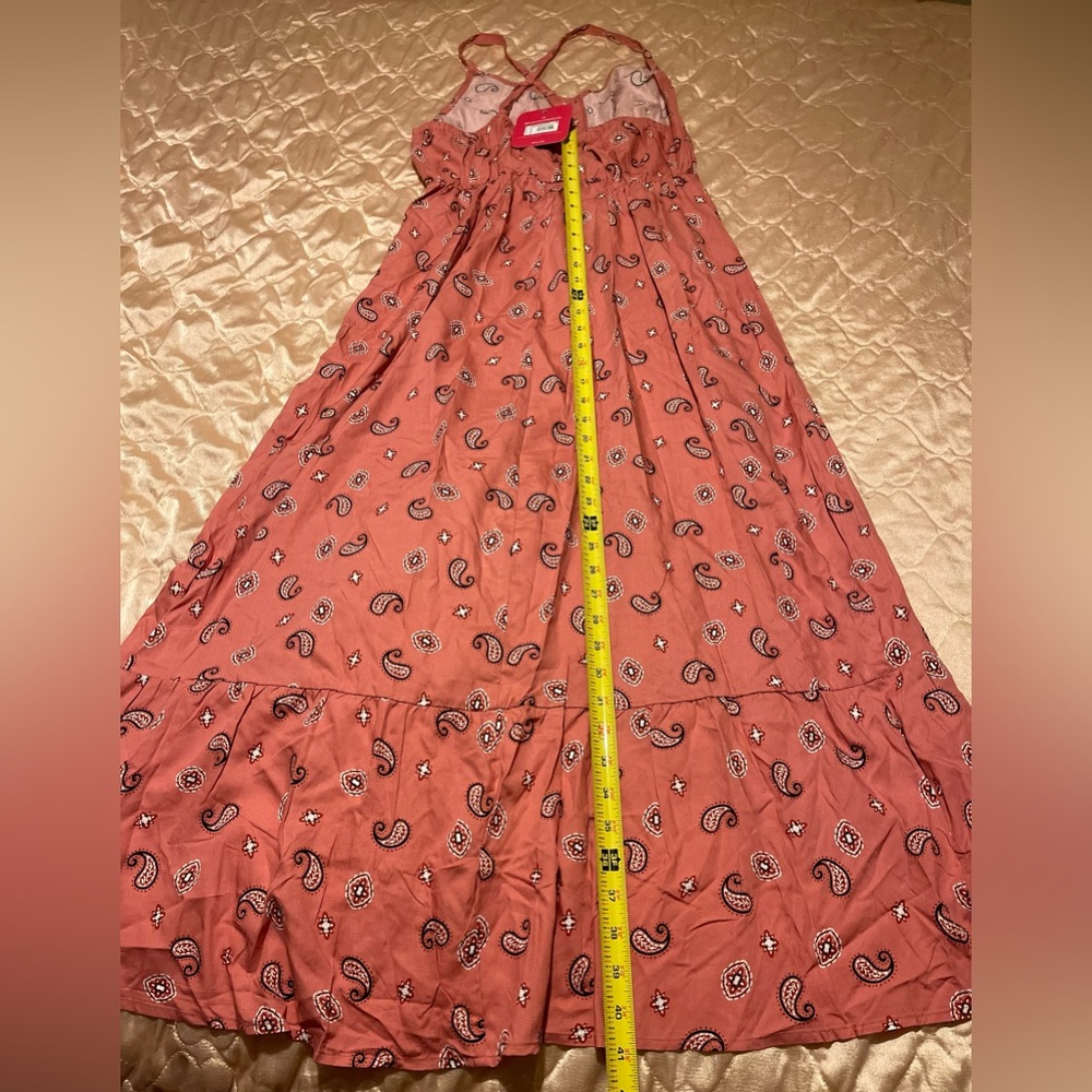 Isabel maternity dress By Ingrid & Isabel Pink Paisley size medium - Picture 3 of 5